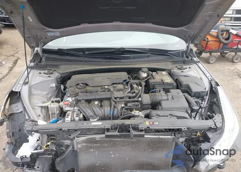 2022 Hyundai Elantra Sel from USA, damaged, VIN KMHLS4AG9NU368912